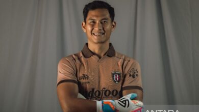Bali United memutuskan lepas Dikri Yusron