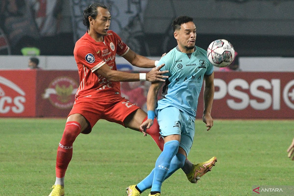 Persija lepas Riko, Nico, juga Hansamu