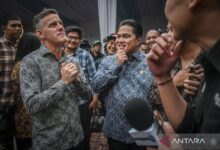 Prabowo minta Ketum PSSI benahi kompetisi demi Piala Planet