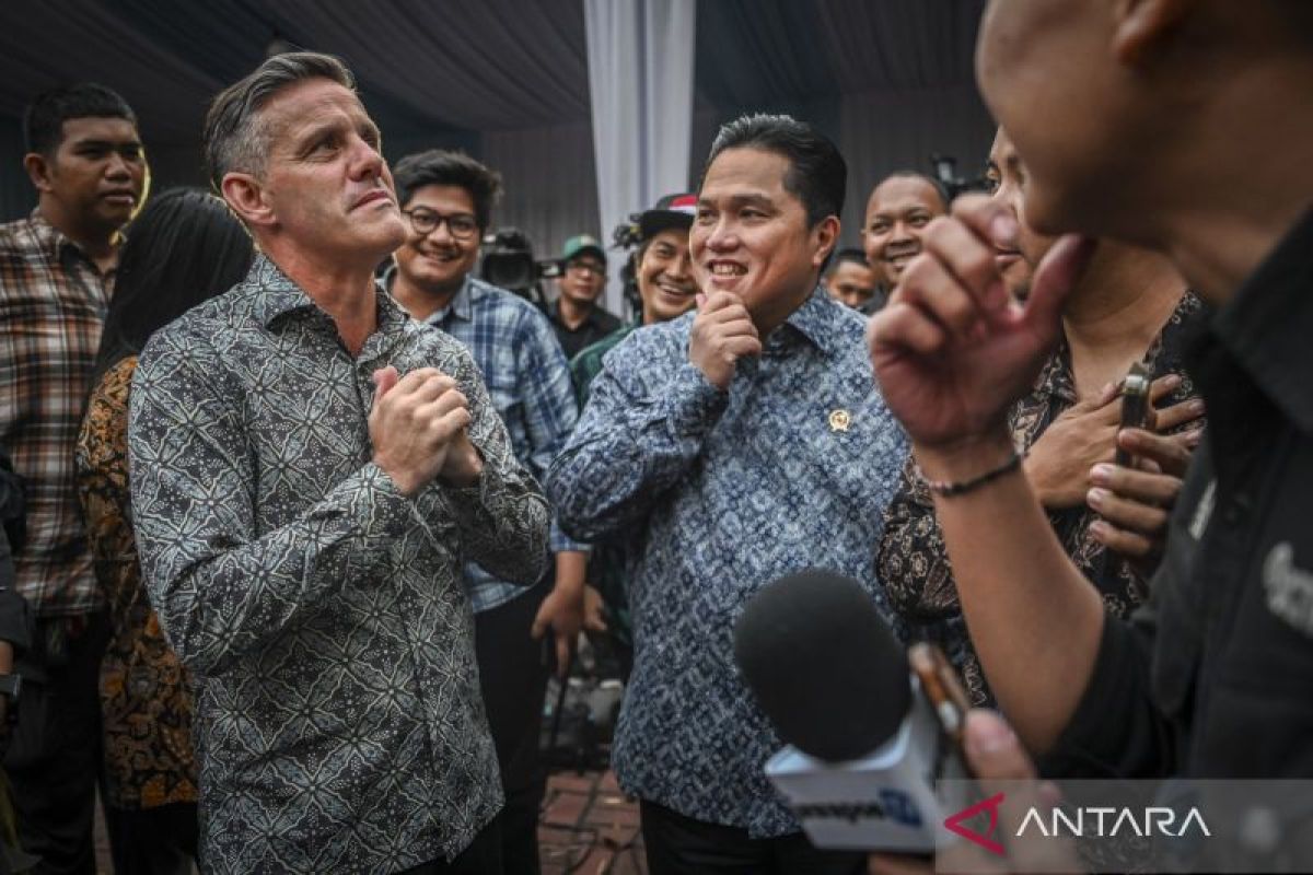 Prabowo minta Ketum PSSI benahi kompetisi demi Piala Planet