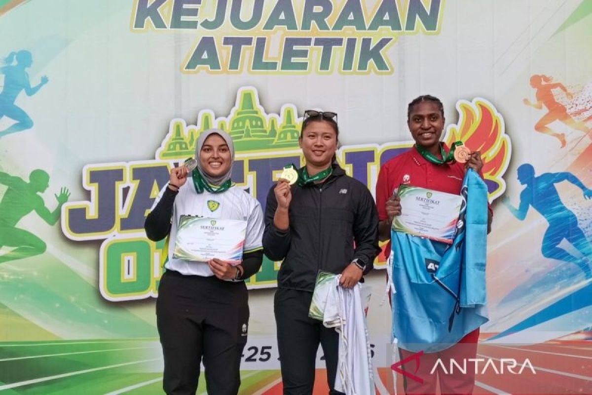 Atinna pecahkan rekornas lempar lembing pada Semarang