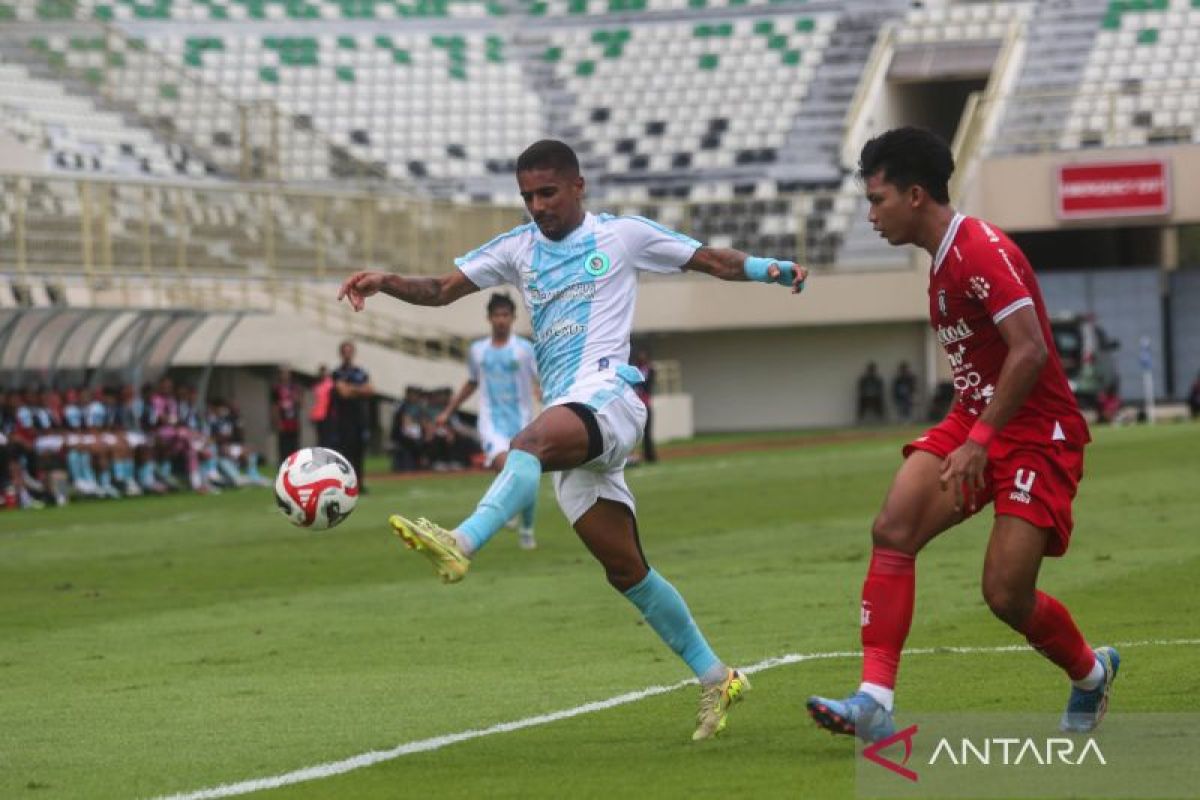 Persita Tangerang perkuat lini depan dengan boyong Luquinhas