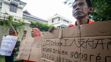 Cara menghitung pesangon PHK berdasarkan masa kerja kemudian penghasilan