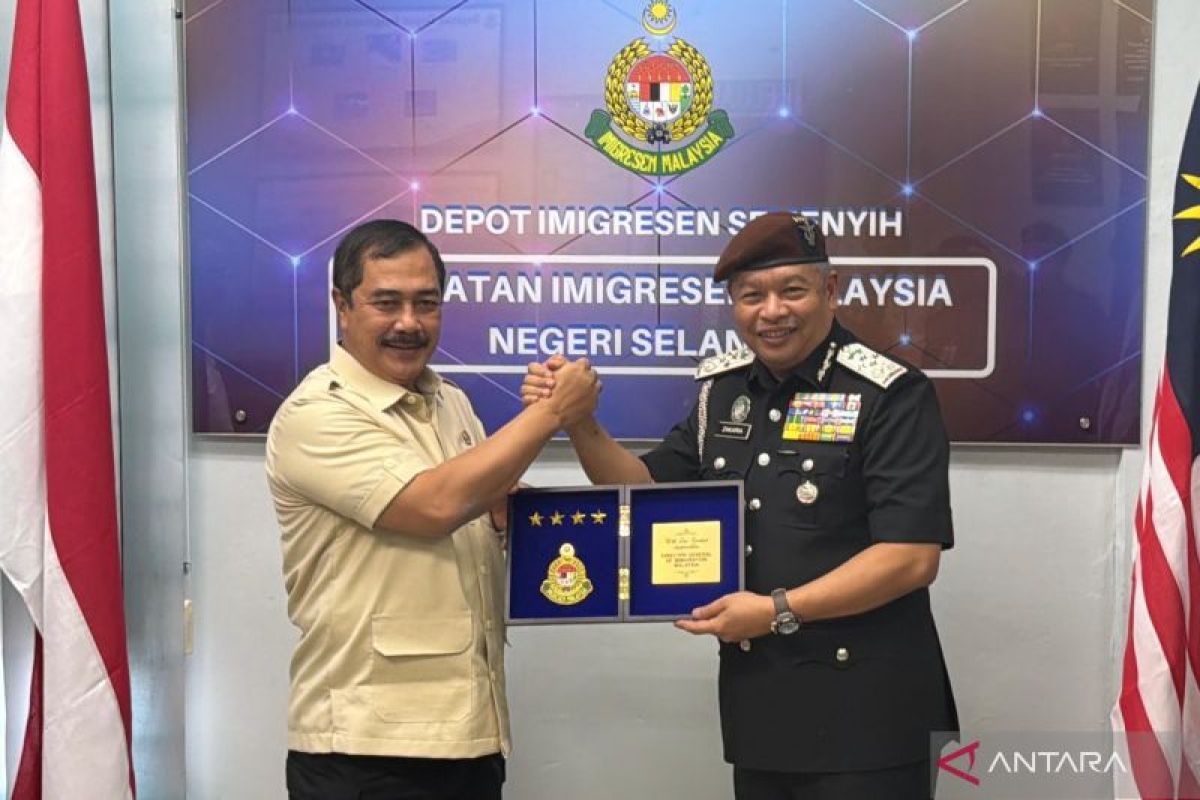 Menteri Imipas temui PMI bermasalah pada Depot Tahanan Imigrasi Tanah Melayu