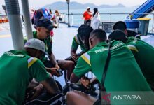 Persebaya tempuh perjalanan darat-laut imbas erupsi Anak Krakatau
