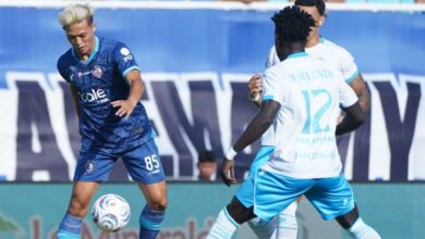 Arema FC gulung Isenmulang empat gol tanpa balas di dalam di Kanjuruhan