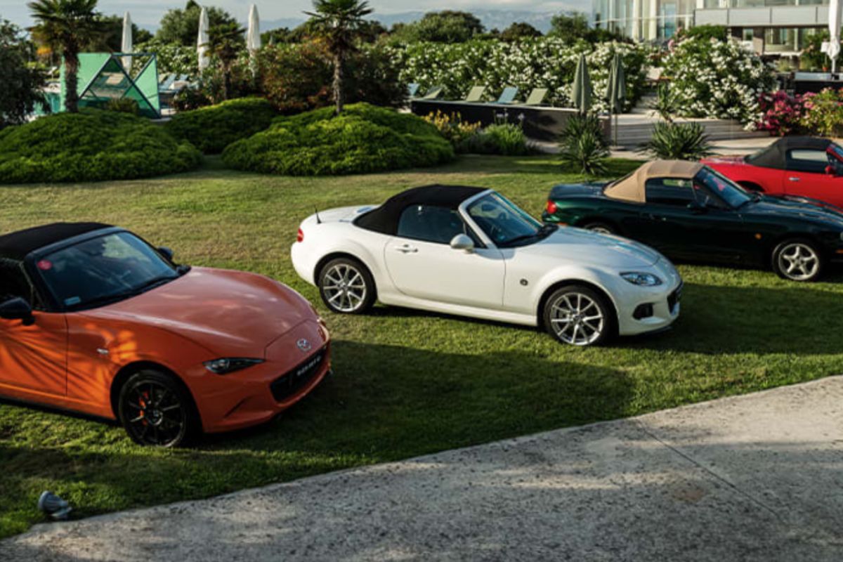 Mazda hentikan produksi mesin 2.0 liter untuk MX-5 pada Inggris