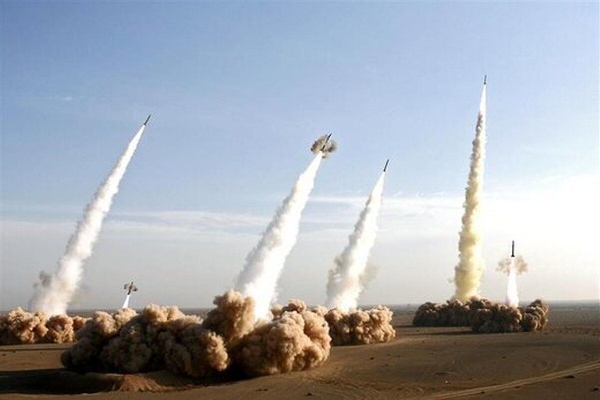 IRGC hantam kapal induk juga juga kapal perusak Negeri Paman Sam dengan rudal balistik