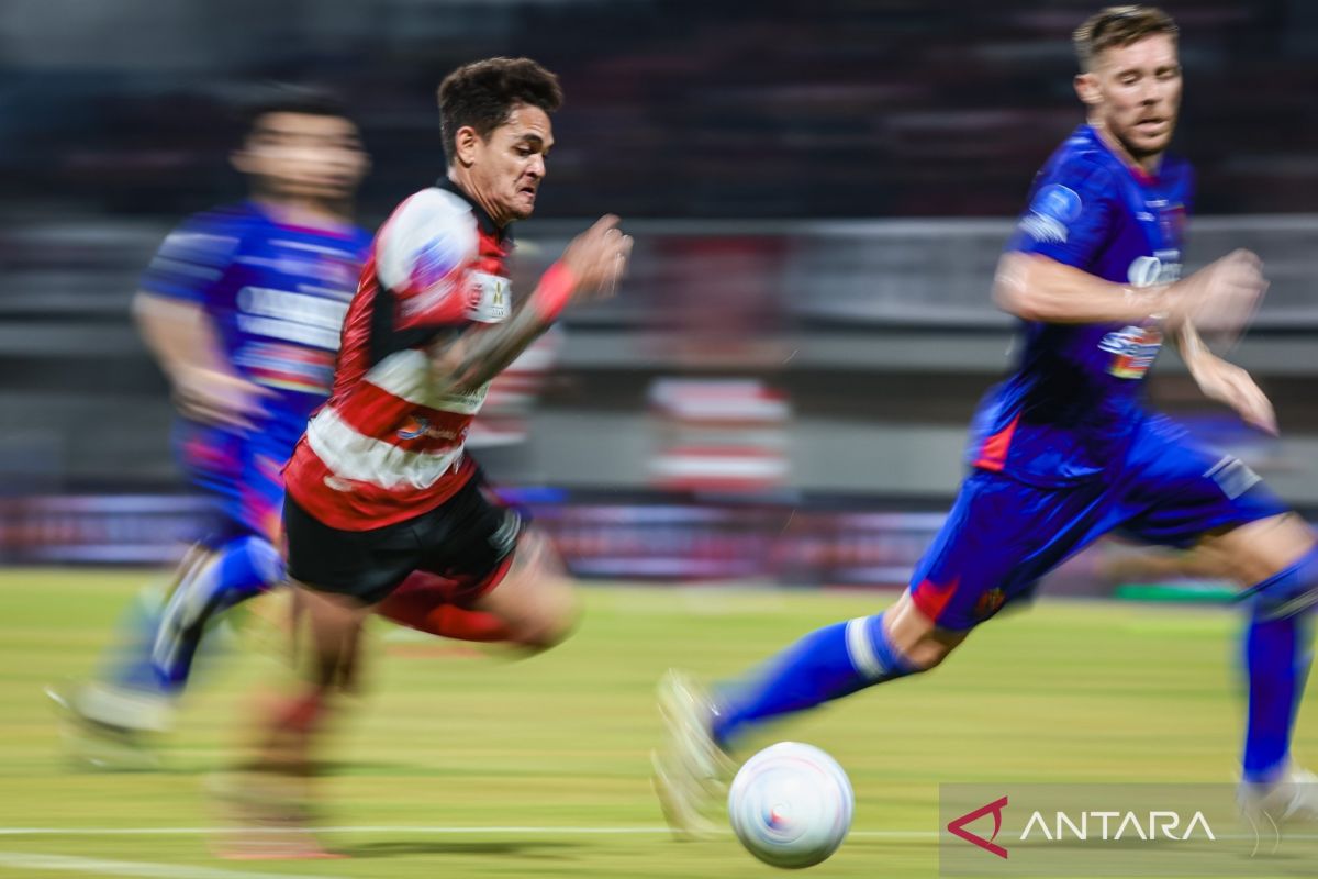 Klasemen Super League: Arema kedudukan pertama, Persib ke peringkat kedua