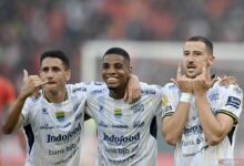 Manajer kepala Persib enggan salahkan satu dua pemain di mana dikalahkan Persija