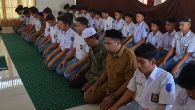 8 amalan agar terhindar dari siksa kubur menurut Islam
