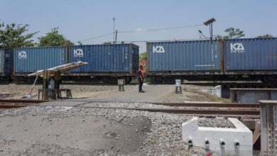 Pekerja mogok hentikan layanan kereta api pada Belanda