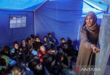 Sekitar 846.000 siswa Palestina kembali bersekolah dalam Tepi Barat