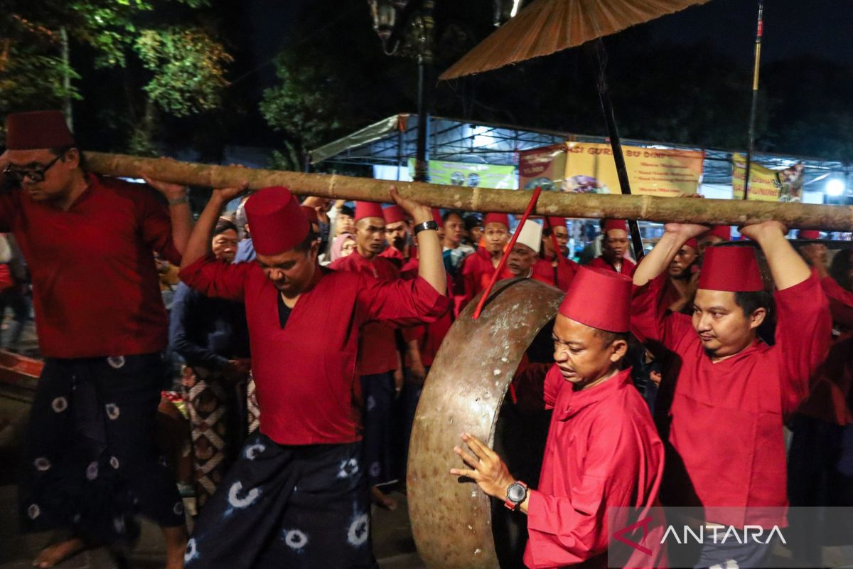 Maulid Nabi: Sejarah, makna, kemudian alasan peringatannya